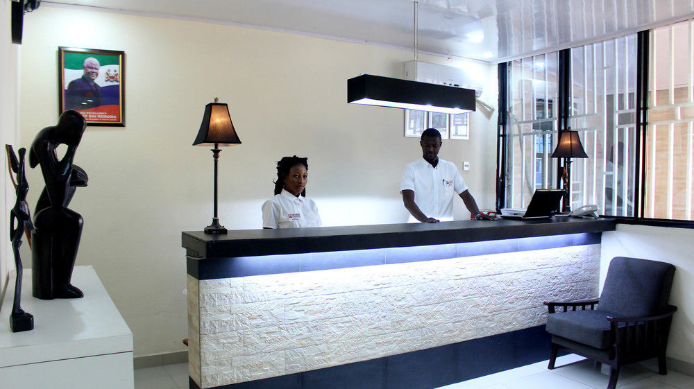Metro Hotel Freetown Zewnętrze zdjęcie