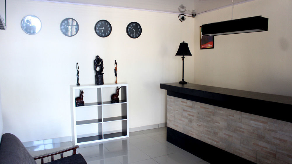 Metro Hotel Freetown Zewnętrze zdjęcie